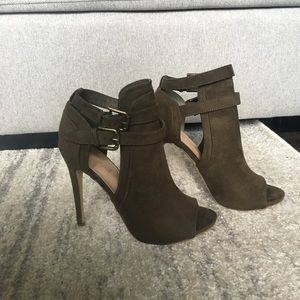 Olive green stiletto heel